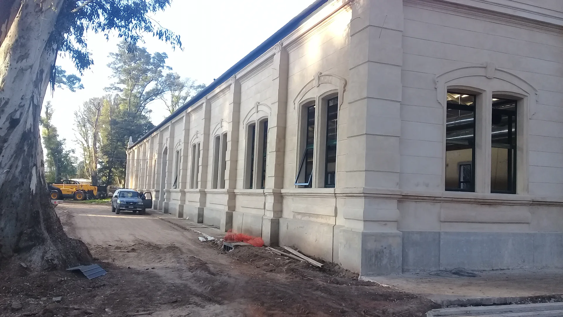 Supervisión de Obras en Complejo La Rural Rosario para DINALE Construcciones - Ingeniería en Rosario